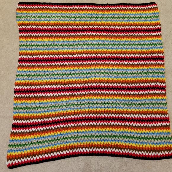 Vintage rainbow crochet blanket - Picture 3 of 5
